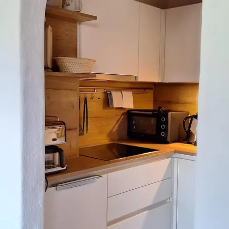 Anni Apartment